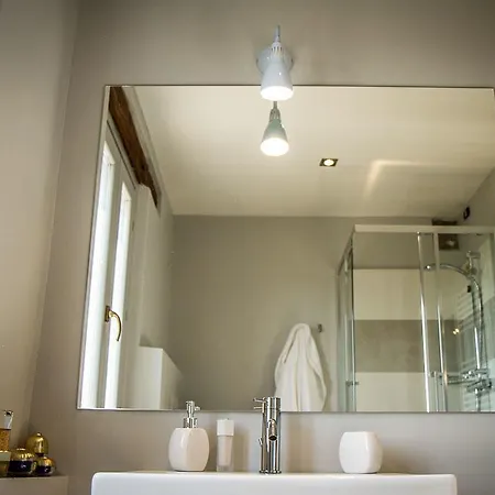 Maison022 فندق مبيت وإفطار